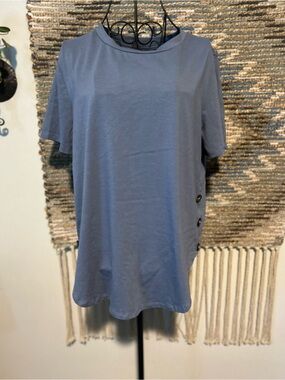 Shein Casual Short-Sleeve Blue Tee with Side Button Detail